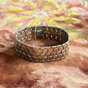 Vintage 40s Alfred Philippe Crown Trifari Gold Plated Honeycomb Wide Bracelet